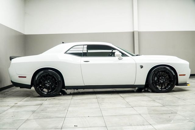 2023 Dodge Challenger SRT Hellcat Jailbreak - 22908495 - 5