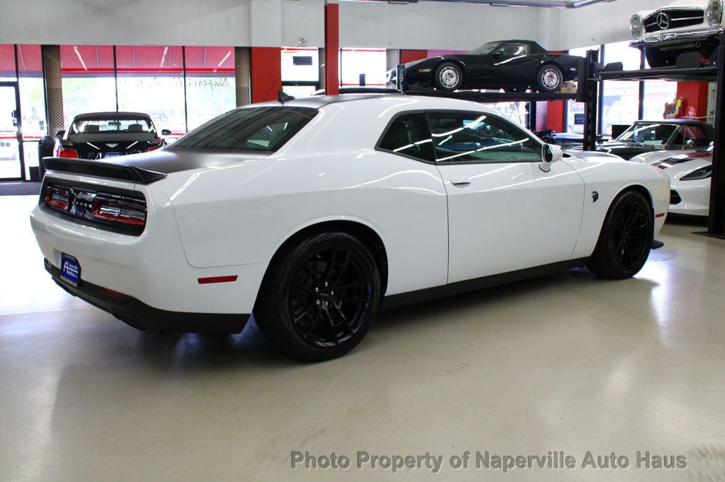 2023 Dodge Challenger SRT8 Hellcat photo 9