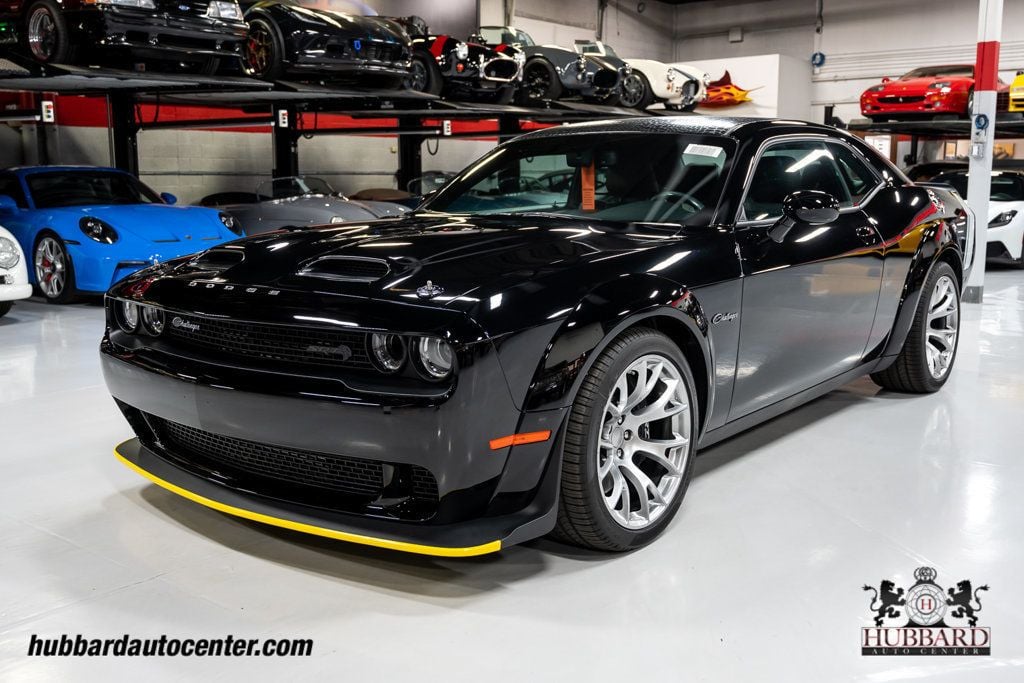 2023 Dodge Challenger SRT8 Hellcat Redeye Widebody photo 5