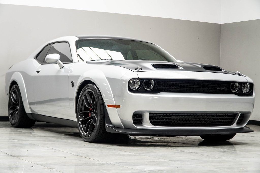 2023 Dodge Challenger SRT8 Hellcat Widebody photo 4