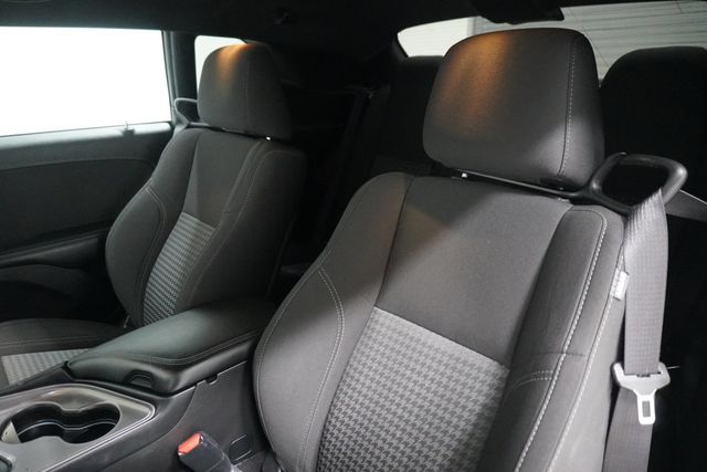 2023 Dodge Challenger SXT RWD - 22929813 - 9