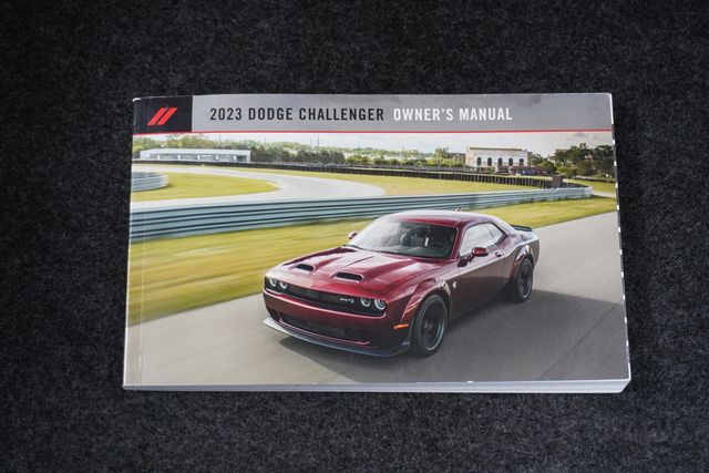 2023 Dodge Challenger SXT RWD - 22929813 - 21