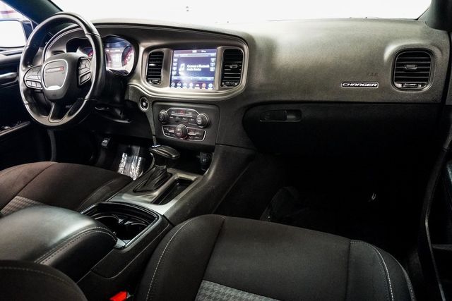 2023 Dodge Charger R/T photo 19