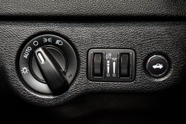 2023 Dodge Charger R/T photo 30