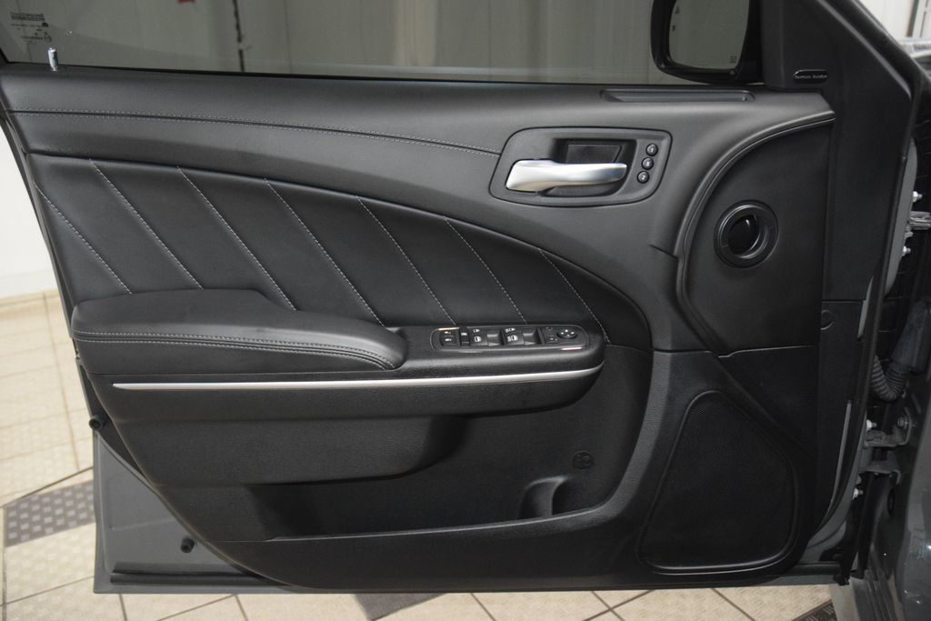 2023 Dodge Charger R/T Scat Pack - 23042095 - 46