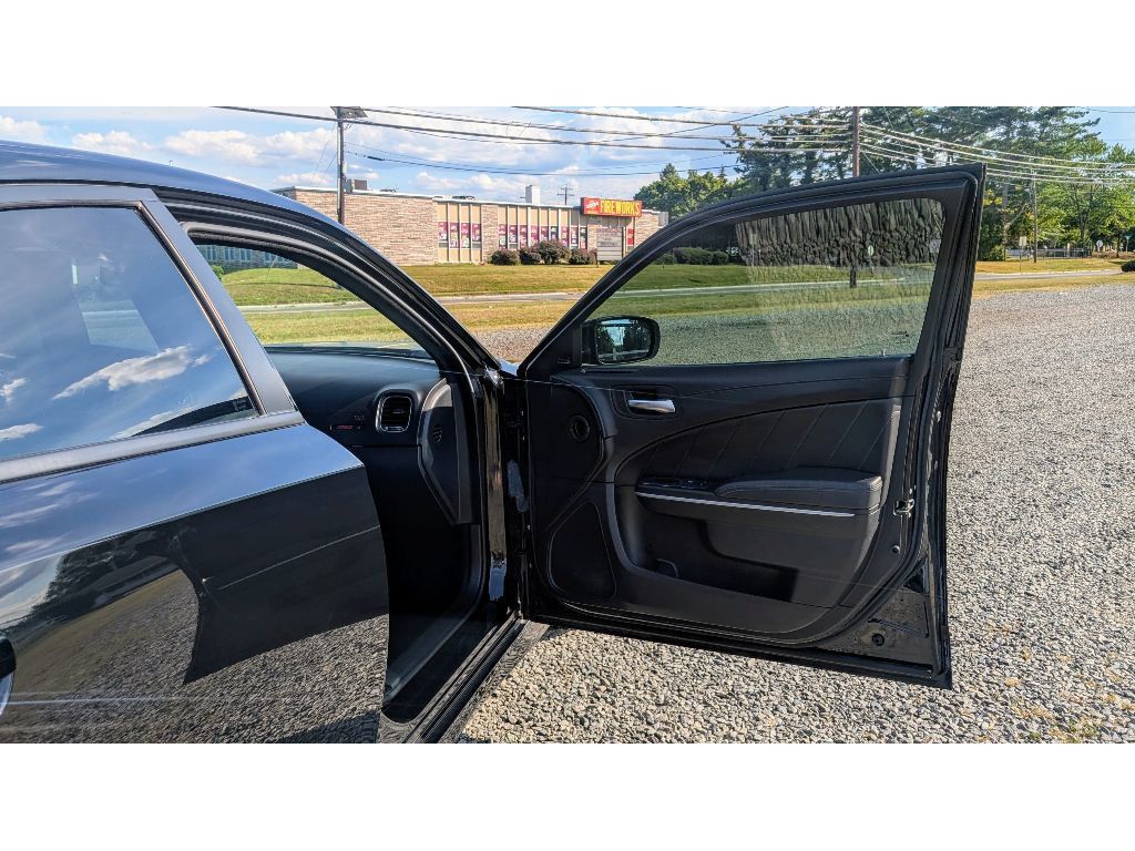 2023 Dodge Charger Scat Pack photo 8