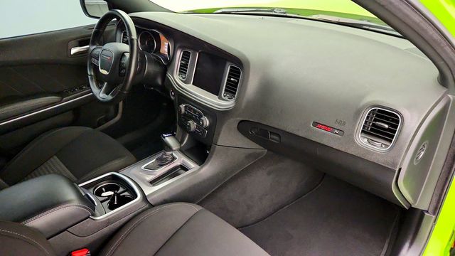 2023 Dodge Charger Scat Pack RWD w/ Power Sunroof & Technology Group - 23097415 - 25