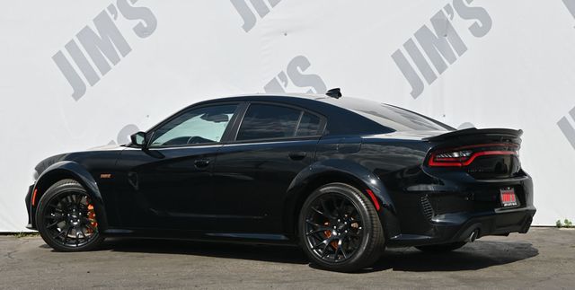2023 Dodge Charger Scat Pack Widebody HEMI Orange Pkg Carbon/Suede Interior Pkg - 22982114 - 6