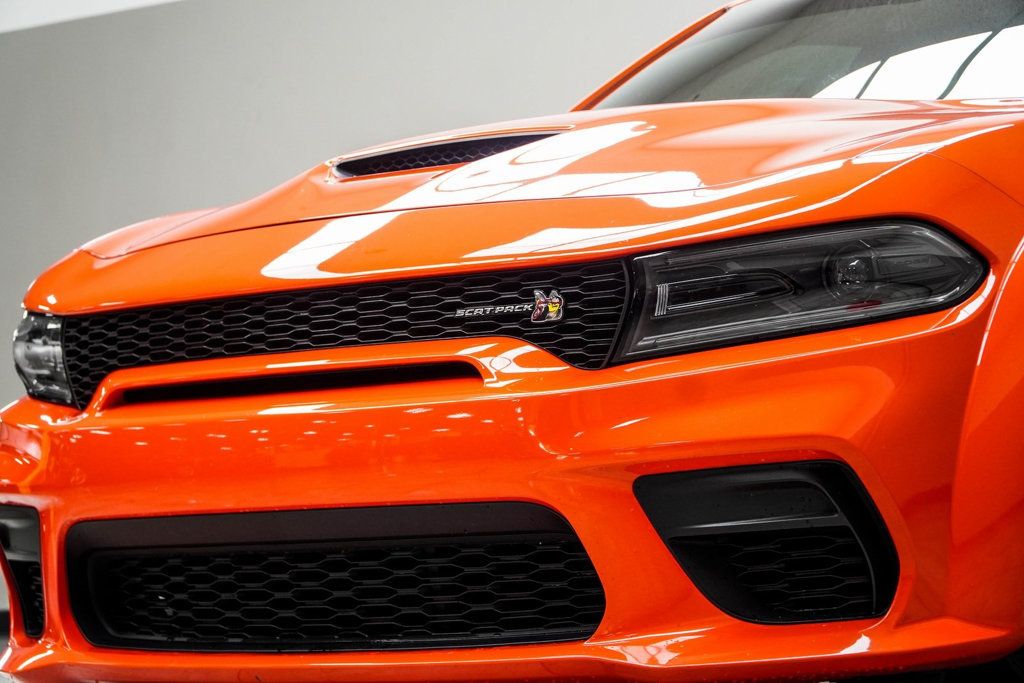 2023 Dodge Charger R/T Scat Pack Widebody photo 2