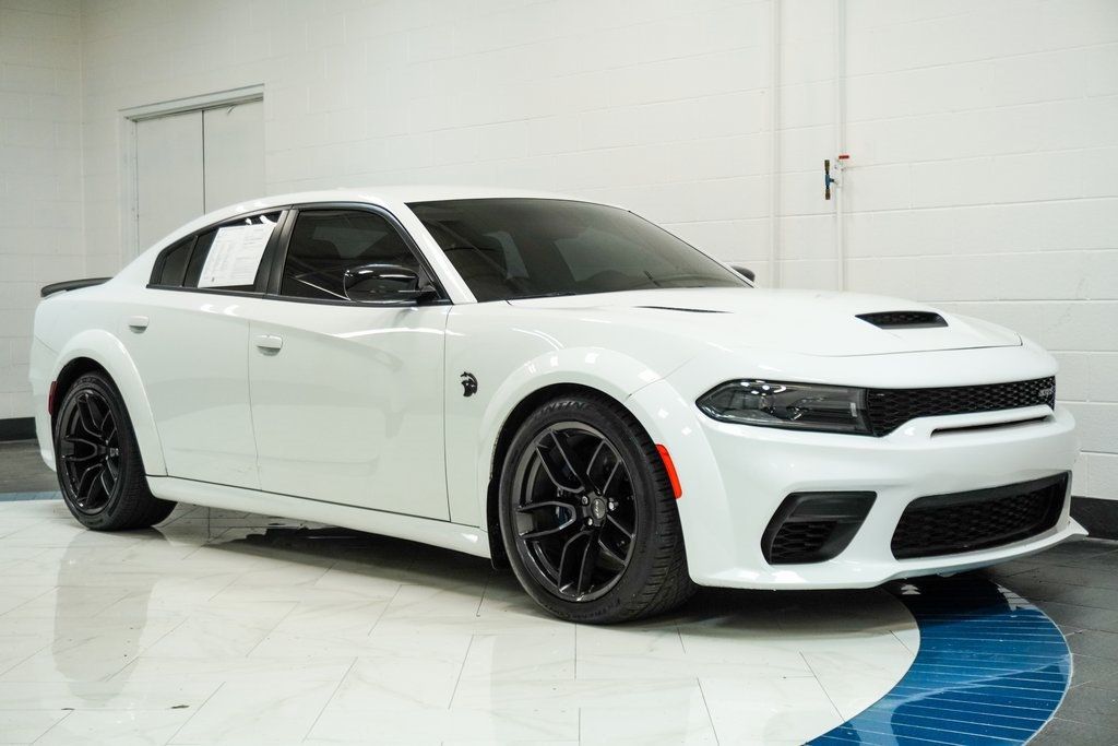 2023 Dodge Charger SRT8 Hellcat Widebody photo 4