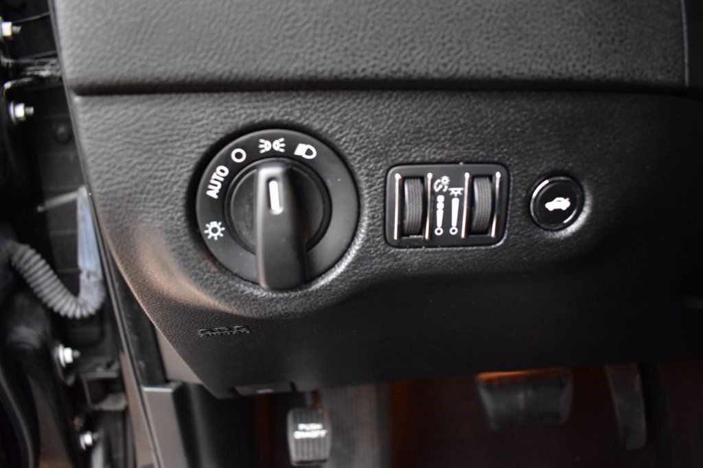 2023 Dodge Charger SXT RWD - 22964561 - 48