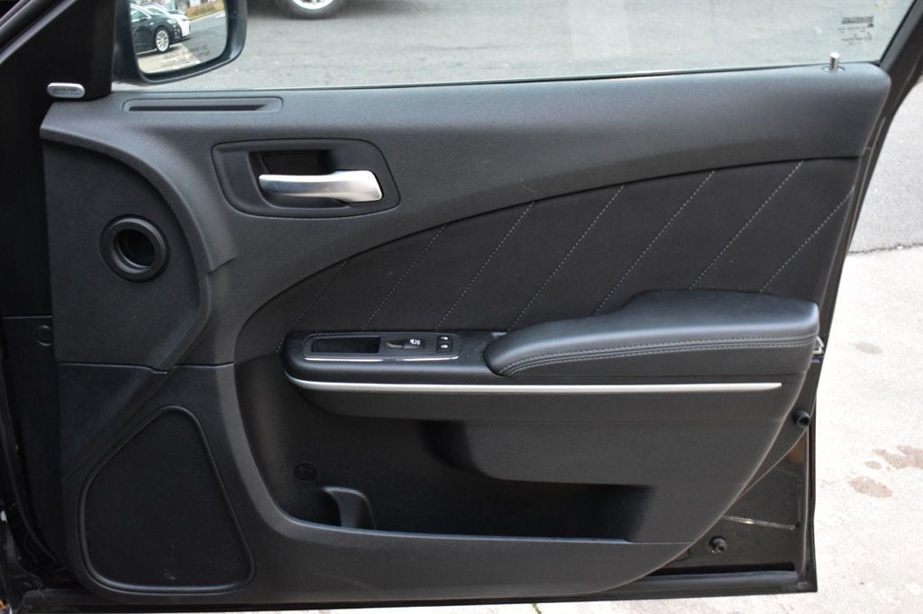 2023 Dodge Charger SXT RWD - 22964561 - 51