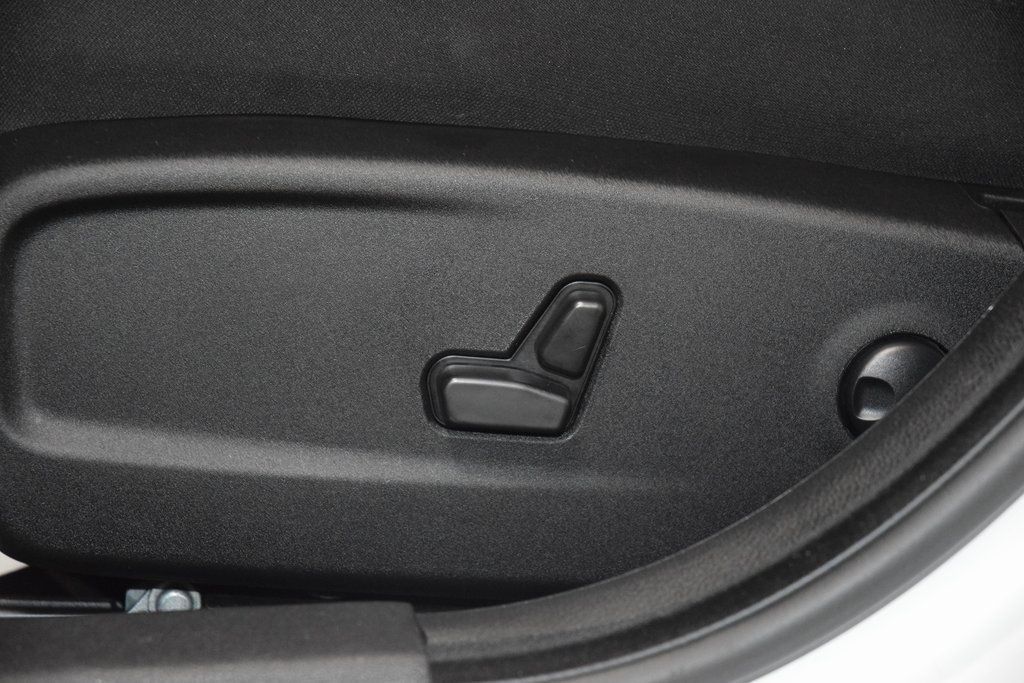 2023 Dodge Charger SXT RWD - 22976548 - 34