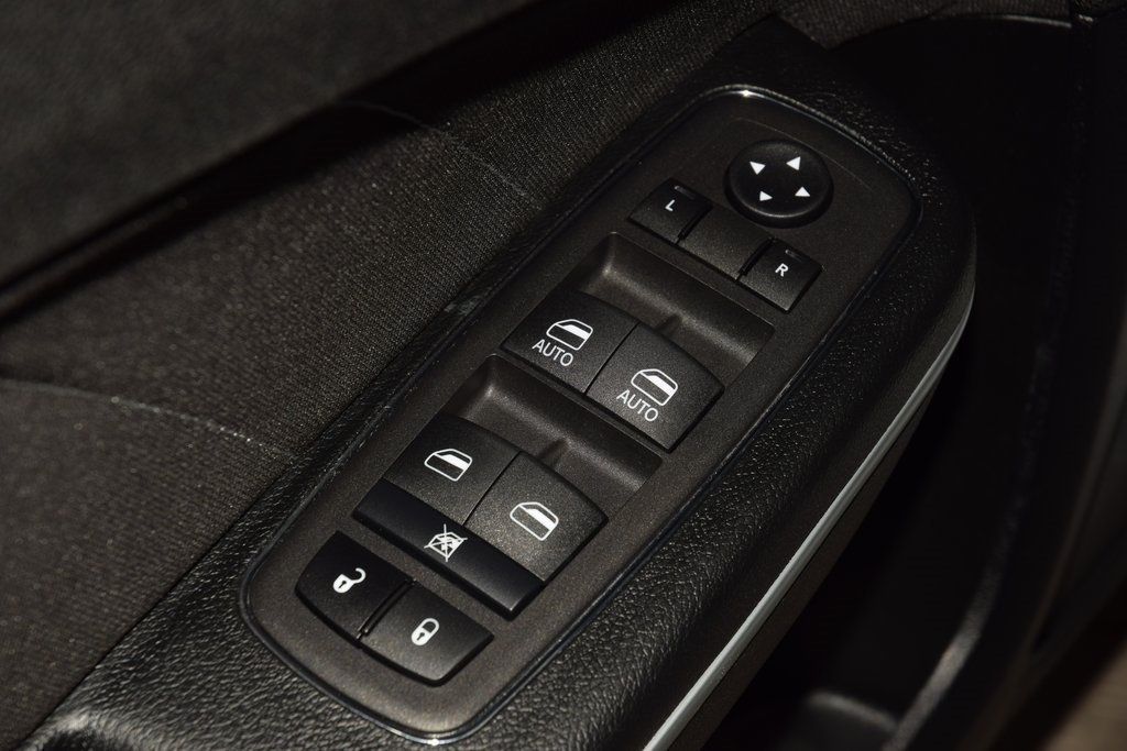 2023 Dodge Charger SXT RWD - 22976548 - 41