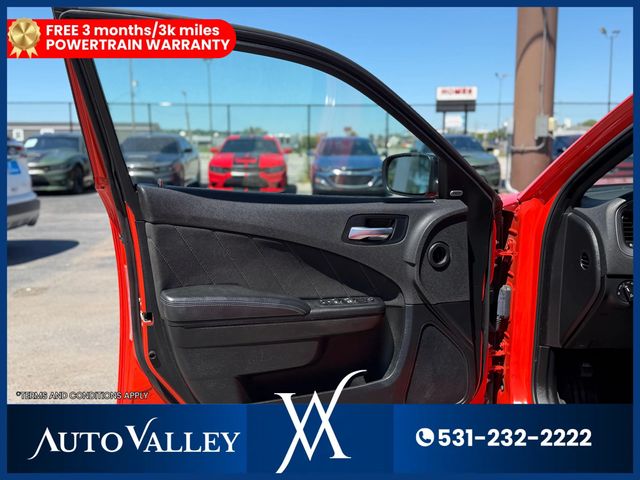 2023 Dodge Charger SXT Sedan 4D - 23049483 - 9