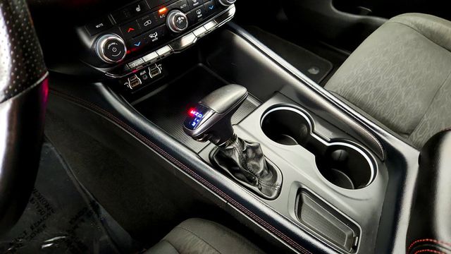 2023 Dodge Durango GT Launch Edition AWD *Ltd Avail* w/ Blacktop Pkg - 23029838 - 15