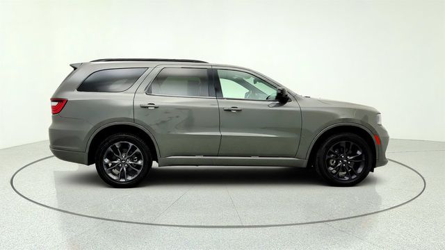 2023 Dodge Durango GT Launch Edition AWD *Ltd Avail* w/ Blacktop Pkg - 23029838 - 3