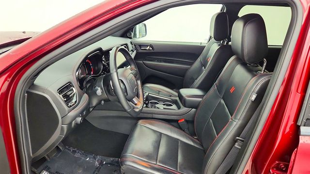 2023 Dodge Durango GT Premium AWD w/ Blacktop Pkg & Captain's Chairs - 23074926 - 20