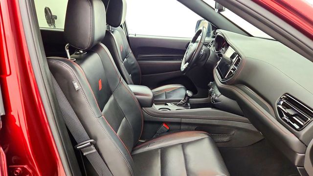2023 Dodge Durango GT Premium AWD w/ Blacktop Pkg & Captain's Chairs - 23074926 - 25