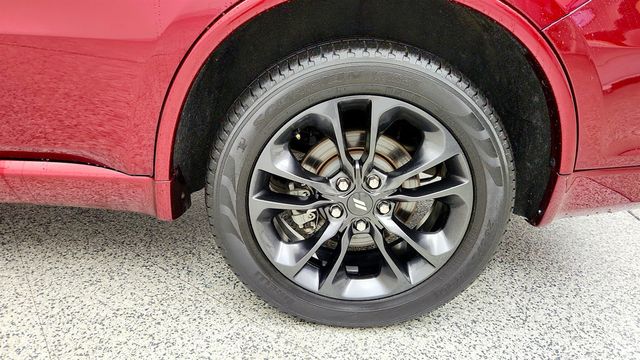 2023 Dodge Durango GT Premium AWD w/ Blacktop Pkg & Captain's Chairs - 23074926 - 8