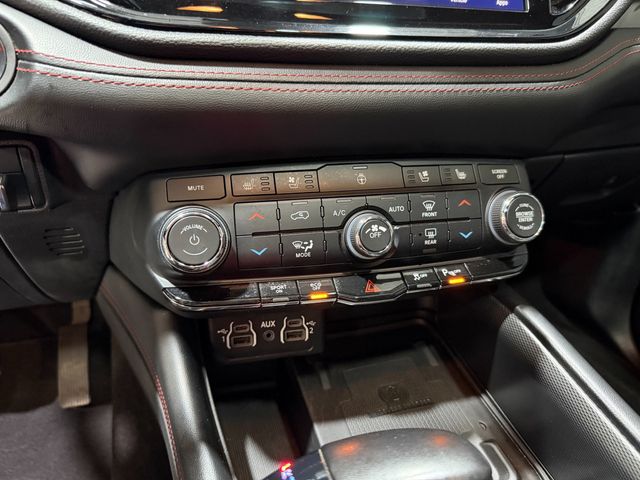 2023 Dodge Durango R/T CLEAN CARFAX ONLY 1 OWNER - 23076003 - 55
