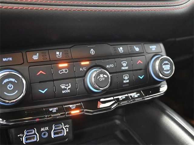 2023 Dodge Durango R/T Plus photo 6