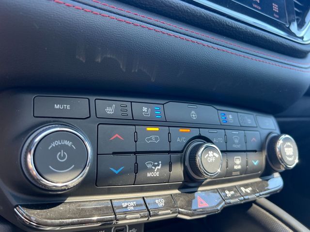 2023 Dodge Durango R/T Plus AWD - 22885474 - 24