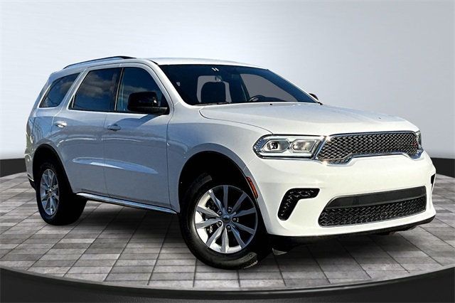 2023 Dodge Durango SXT photo 3