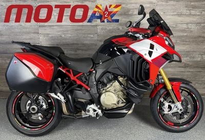 2023 Ducati Multistrada V4 Pikes Peak