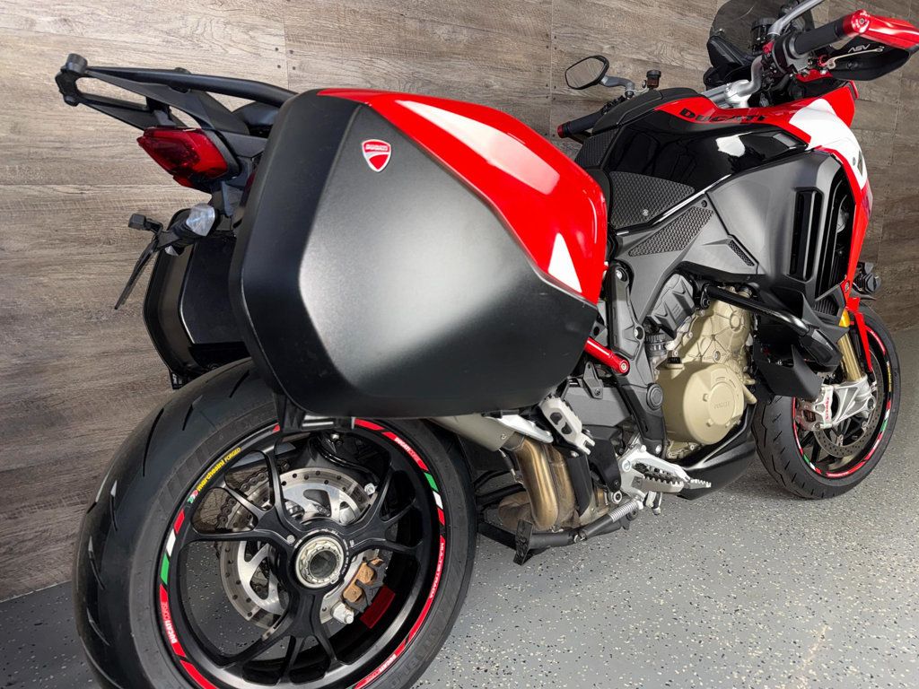 2023 Ducati Multistrada V4 Pikes Peak One Owner! - 23015493 - 2