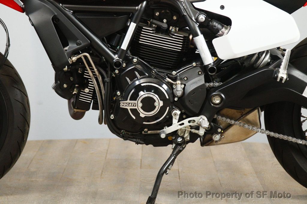 2023 Ducati Scrambler Urban Motard 1 Owner, 20 Miles - 23041152 - 12