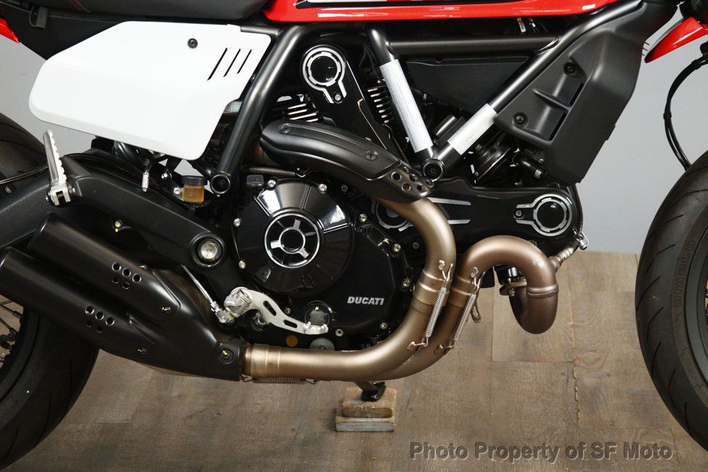 2023 Ducati Scrambler Urban Motard 1 Owner, 20 Miles - 23041152 - 13