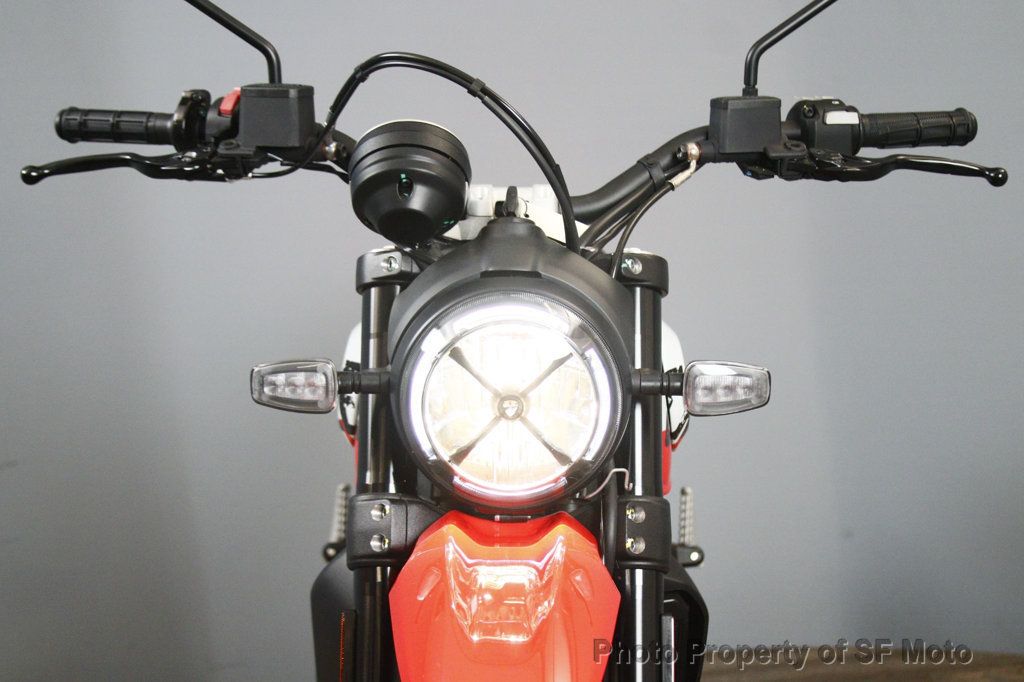 2023 Ducati Scrambler Urban Motard 1 Owner, 20 Miles - 23041152 - 23