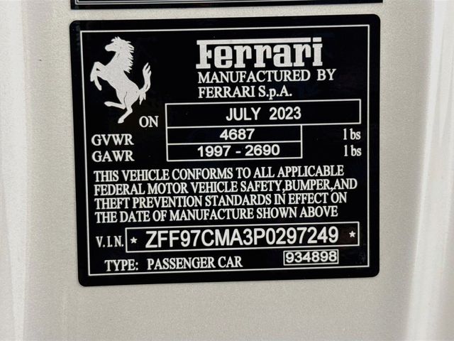 2023 Ferrari 812 GTS Base - 23087704 - 27