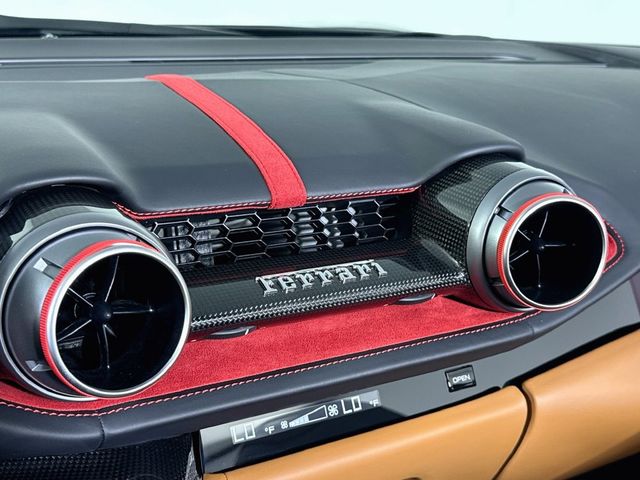 2023 Ferrari 812 GTS Base - 23089394 - 22