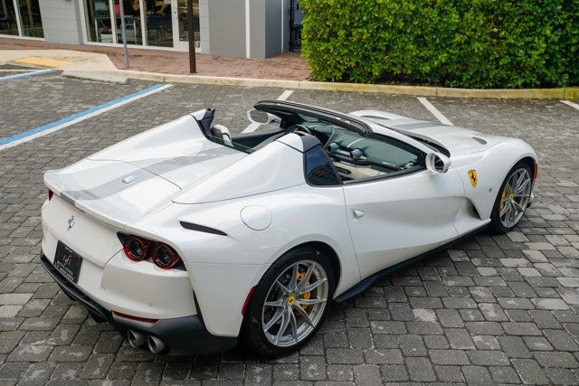 2023 Ferrari 812 GTS Convertible - 22914075 - 29