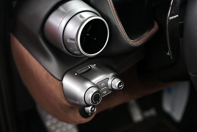 2023 Ferrari 812 GTS Convertible - 22967886 - 27