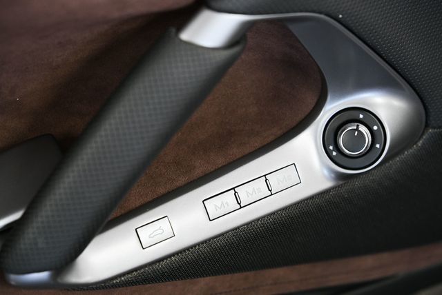 2023 Ferrari 812 GTS Convertible - 22967886 - 30