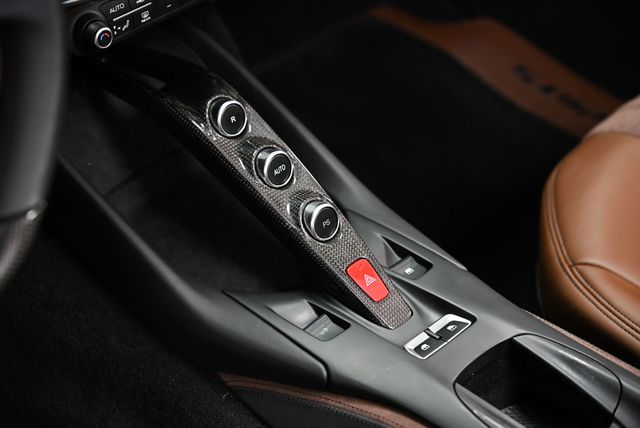 2023 Ferrari 812 GTS Convertible - 22967886 - 32