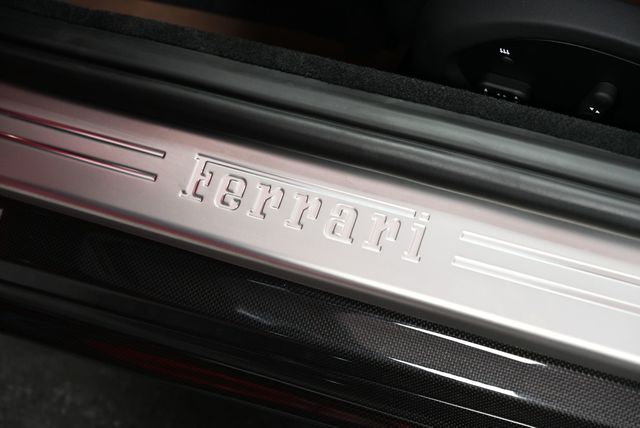 2023 Ferrari 812 GTS Convertible - 22967886 - 34