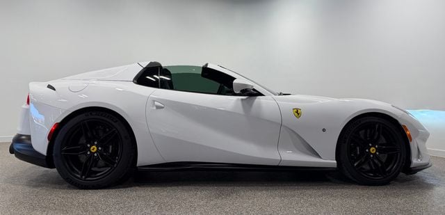 2023 Ferrari 812 GTS EXTRACAMPIONARIO BIANCO CERVINO FULL PPF SCRAPE ARMOR 7 YR WTY - 23018167 - 11