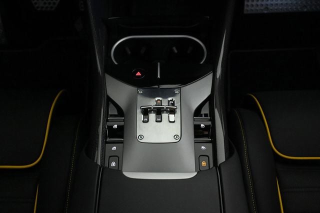 2023 Ferrari Purosangue  - 22928200 - 15