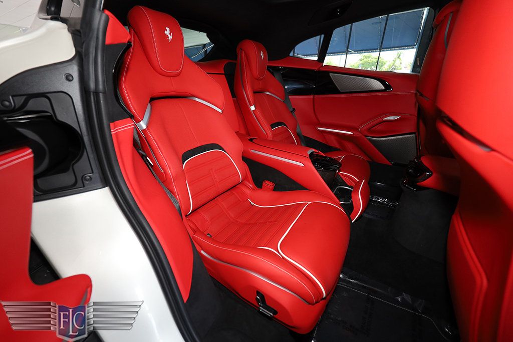 2023 Ferrari Purosangue  - 23056070 - 18