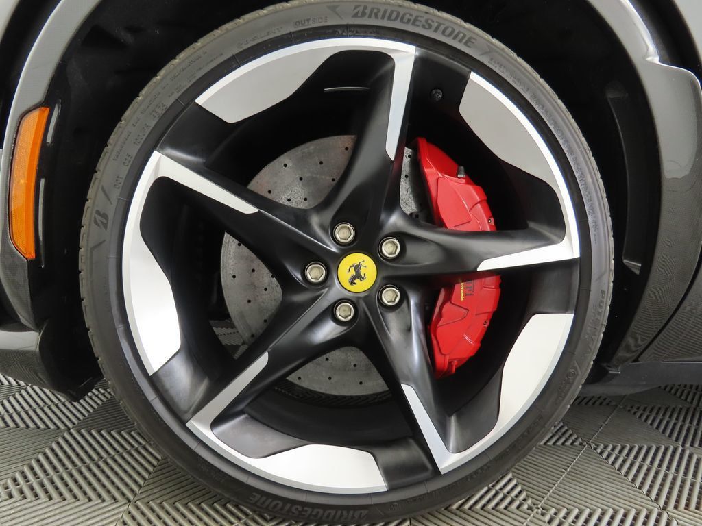 2023 Ferrari Purosangue Base photo 29
