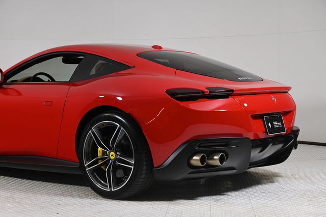 2023 Ferrari Roma Base - 22979554 - 25
