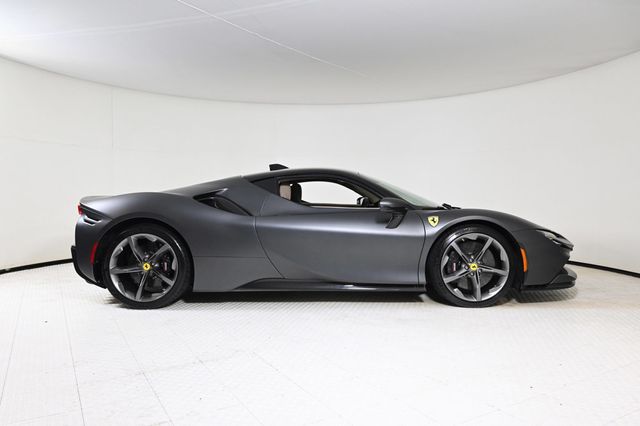 2023 Ferrari SF90 Stradale Base - 22943319 - 9