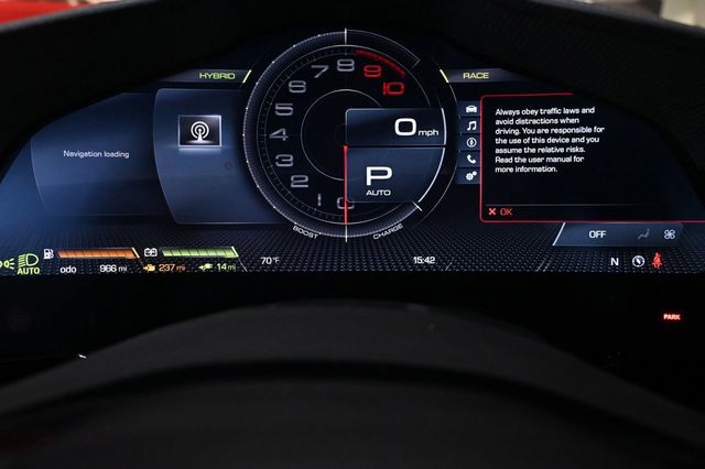 2023 Ferrari SF90 Stradale Base - 22943319 - 13