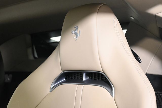 2023 Ferrari SF90 Stradale Base - 22943319 - 18