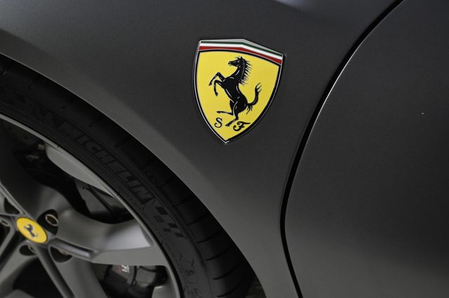 2023 Ferrari SF90 Stradale Base - 22943319 - 24