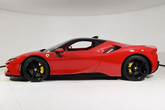 2023 Ferrari SF90 Stradale Base - 22754558 - 8